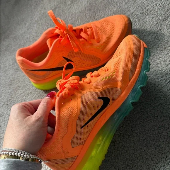 NIKE Running Orange Sneakers - Picture 3 of 9